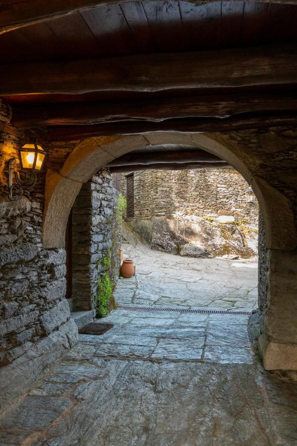 Lever Quinta De Mouraes - Casa Do Xistoゲストハウス エクステリア 写真